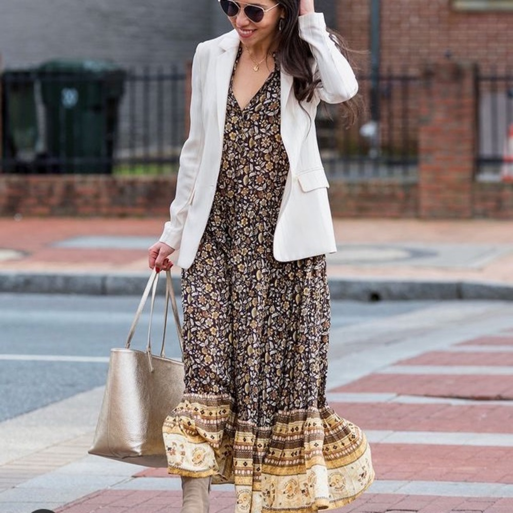 Host pick 🎉 Spell Dahlia Maxi dress - Picture 3 of 10